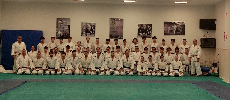 Gran participaci&oacute;n en el curso de Aula de Formaci&oacute;n Continua de Judo. Tudela 28-10-23